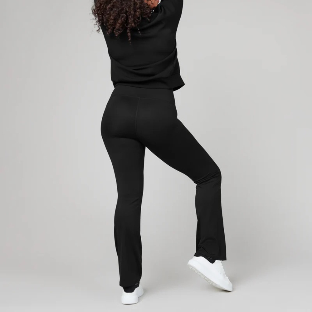 Spanx Soft & Smooth Active Flare Pant Black - image 2